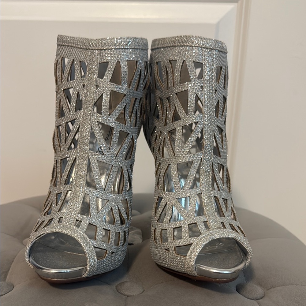 Elegant Silver Peep-Toe Heels